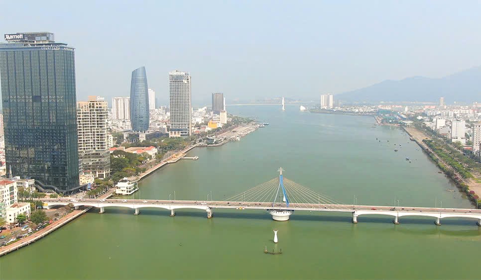 Hinh anh cau song Han nhin tu tren cao