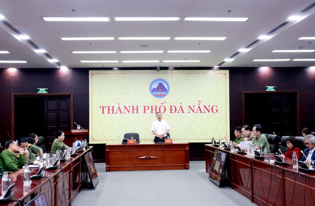 Hop phien thu nhat BCD ve du lieu 1