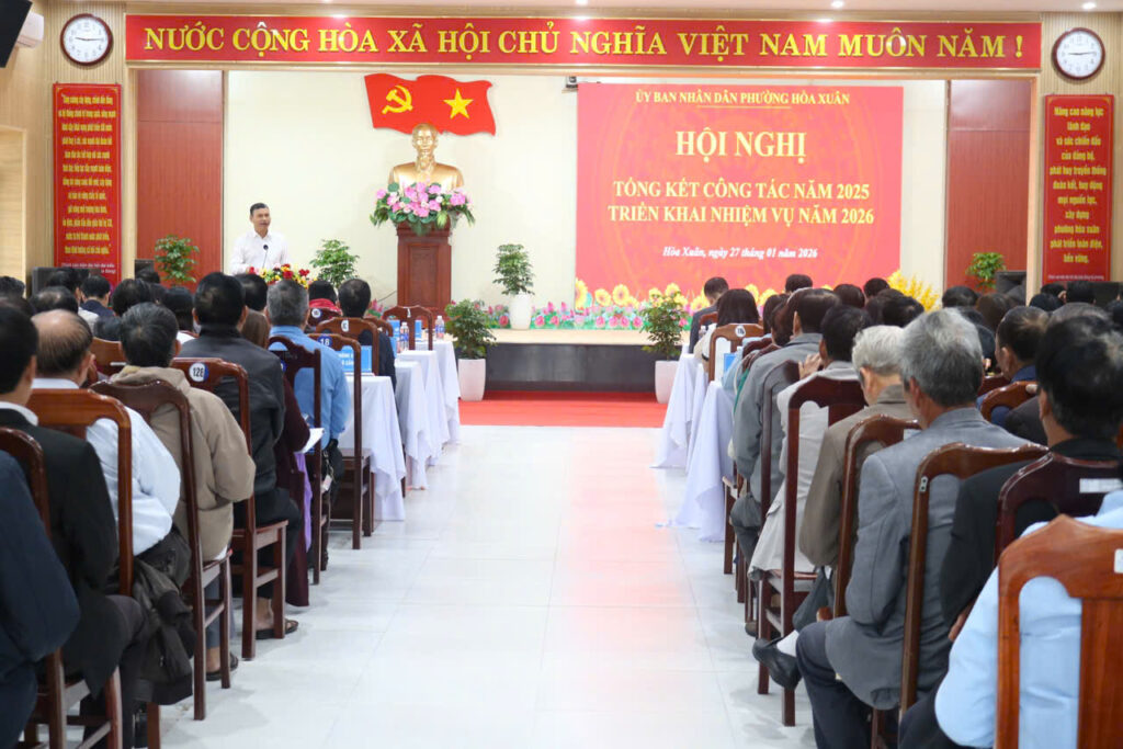 Phuong Hoa Xuan tong ket 2025 1