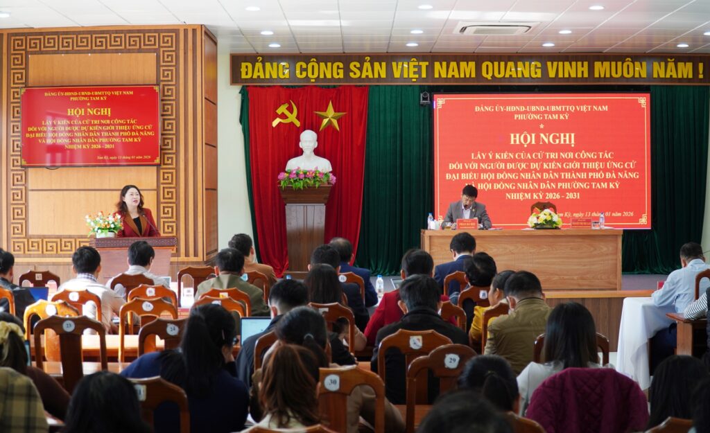 Tam Ky lay y kien nguoi ung cu