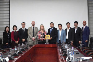 Tiep chu tich UK Skills Partnership_3