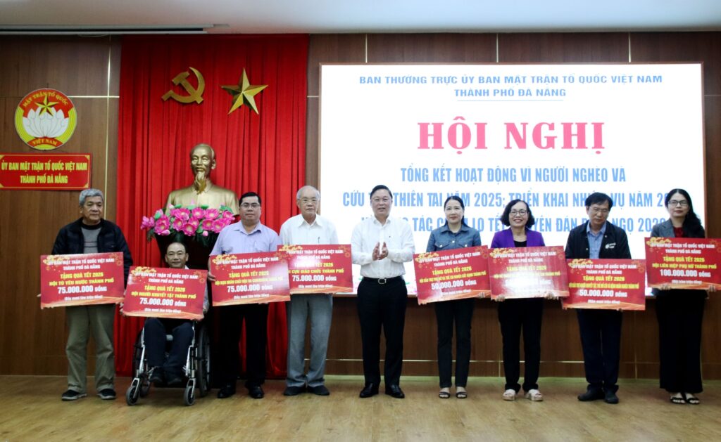 Tong ket hoat dong quy vi nguoi ngheo 2025 2