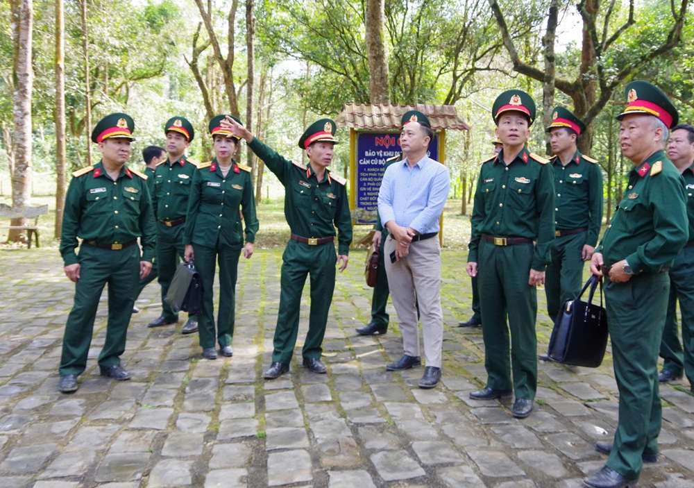 Trung tu 2 di tich lich su thuoc bo tu lenh QK5