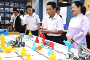 Truong thu 2 co phong STEM_1