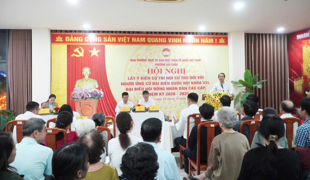 100 cu tri tin nhiem Bi thu Le Ngoc Quang