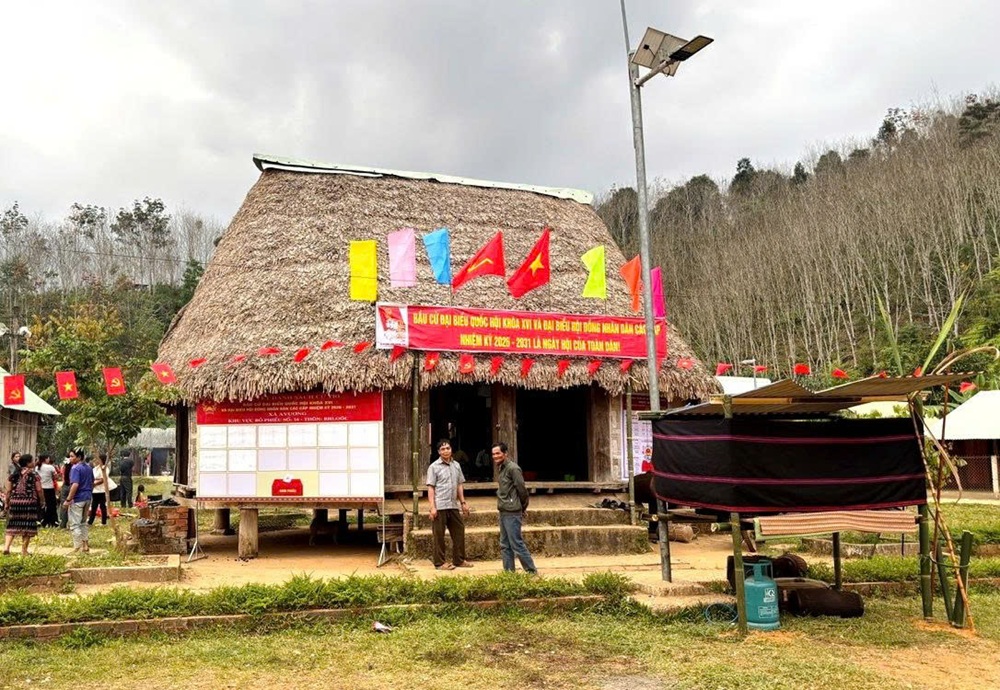A vuong ngay bau cu 1