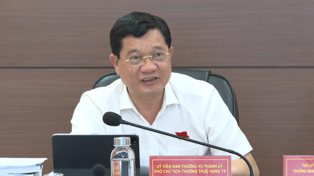 Ban Do thi HDND tham tra to trinh 26 2
