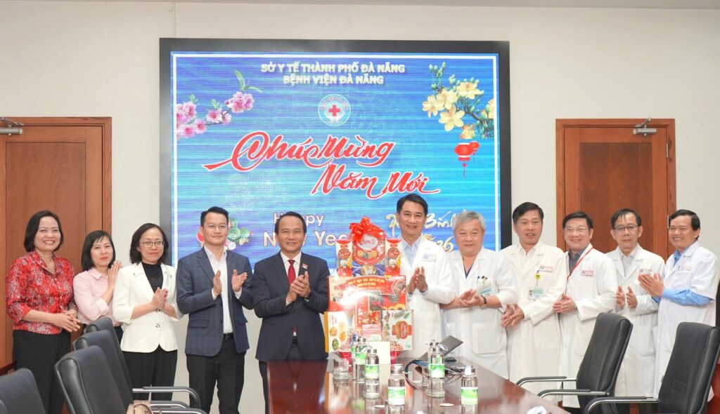 Chuc Tet benh vien 2026