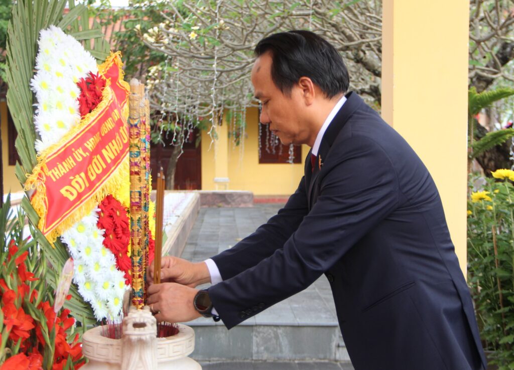Dang huong anh hung liet si tet 2026 1