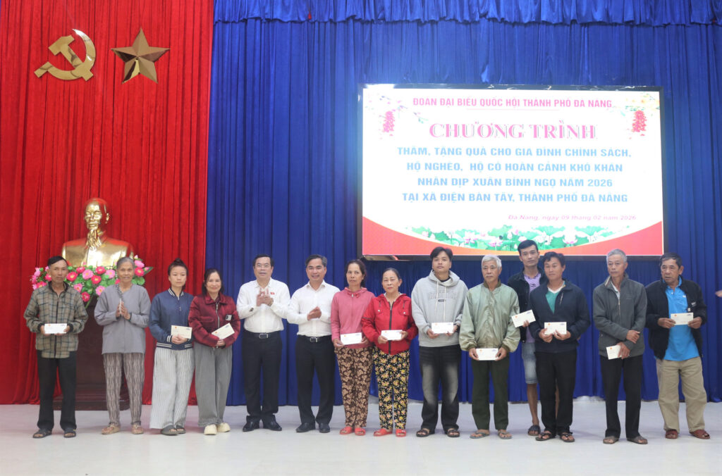 Dang huong anh hung liet si tet 2026 11