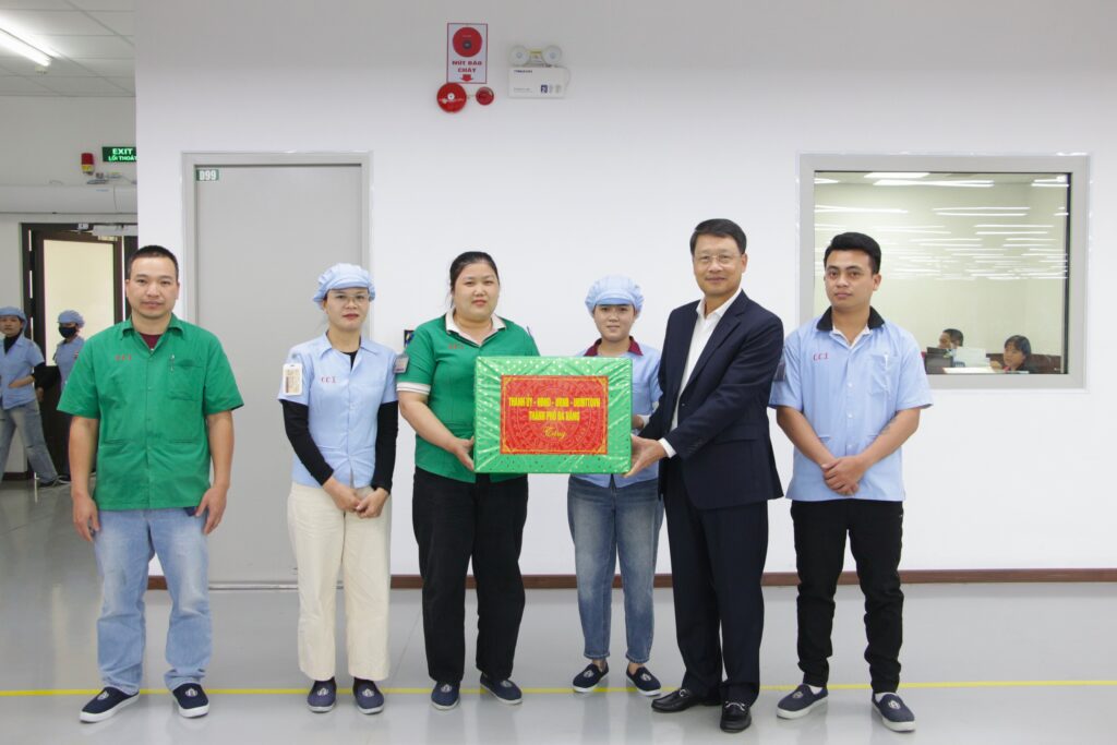 Dong vien cac doanh nghiep ngay dau nam moi 2026 1