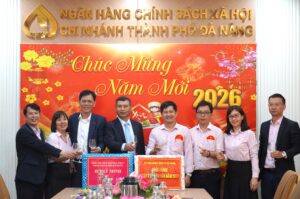 Dong vien cong ty ra quan dau nam_6