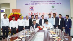 Dong vien cong ty ra quan dau nam_9