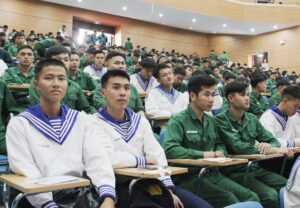 Gap mat si quan hoan thanh nghia vu quan su_1