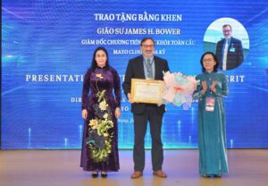 Hoi thao khoa hoc quoc te BV Da Nang 2026_2