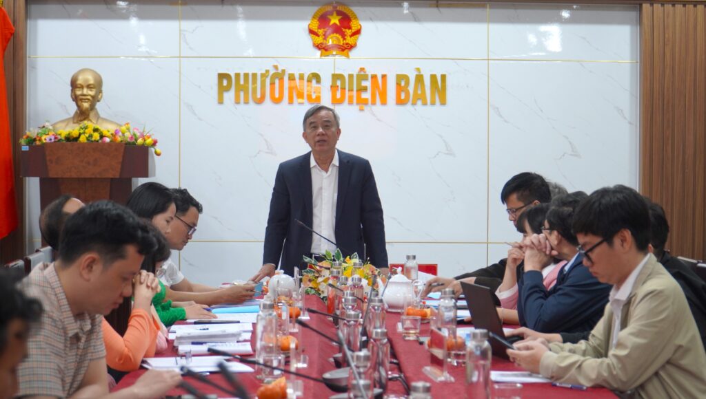 Kiem tra cong tac bau cu tai phuong Dien Ban 1