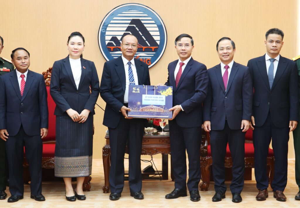 Lao chuc tet co truyen 2026 Da Nang