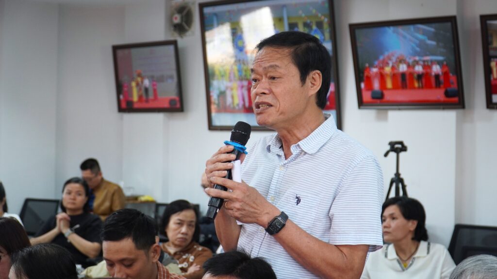 Lay phieu tin nhiem dong chi Pham Duc An 2