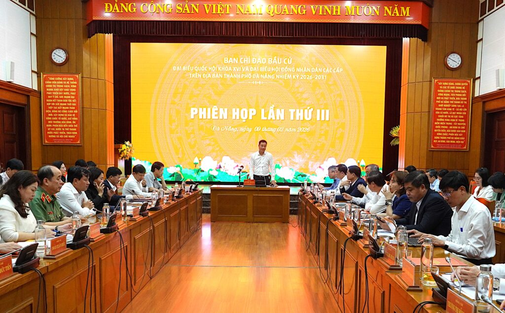 Phien hop thu 3 BCD bau cu 1