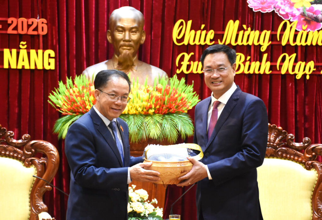 Tiep Bi thu tinh uy Salavan 2026 1