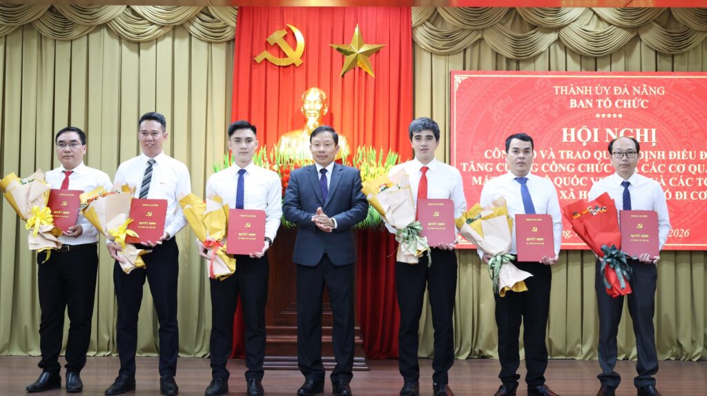 Cong bo quyet dinh dieu dong cho cac xa mien nui 3 2026