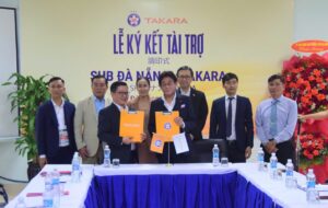Cong ty Takara tai tro bong da Da Nang