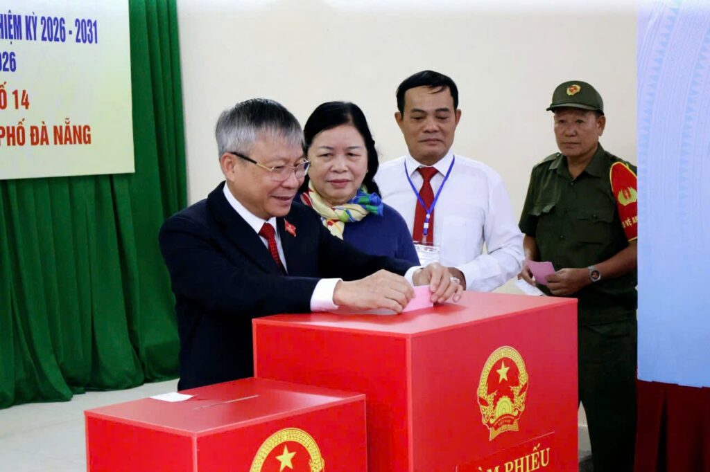 Cu tri bo phieu 21