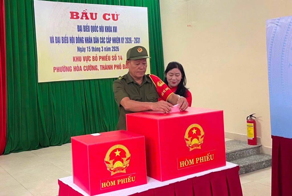 Cu tri bo phieu 22