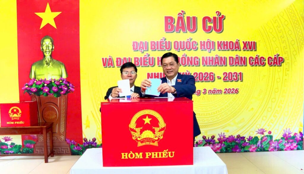 Cu tri bo phieu 27