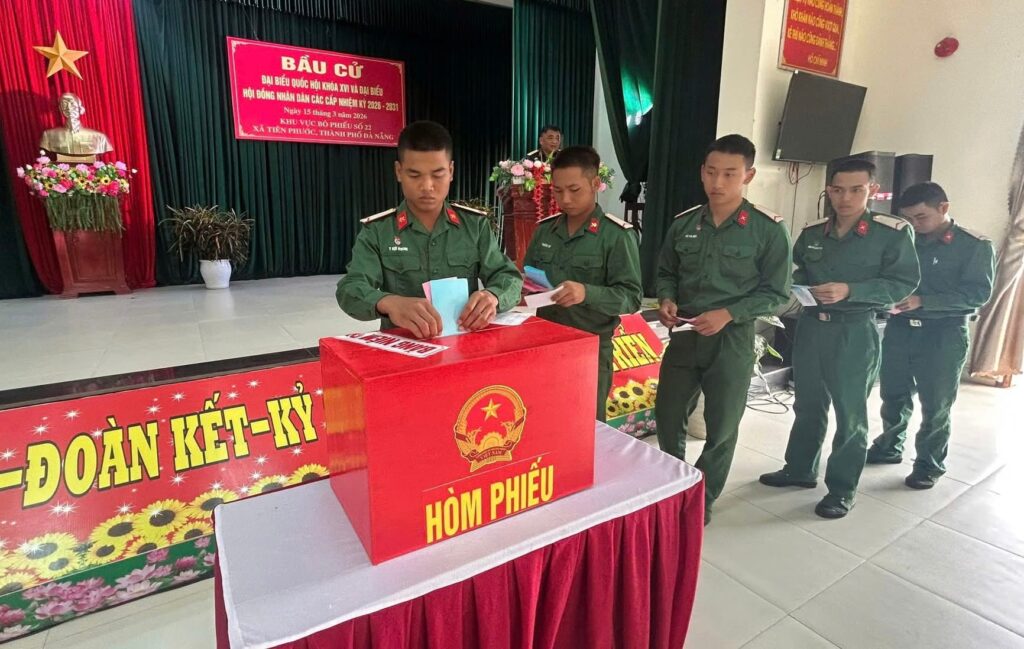 Cu tri bo phieu 42