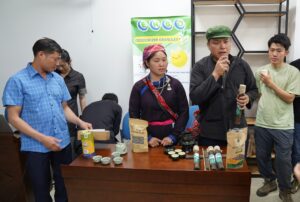 Gioi thieu san pham dac trung Lao Cai, Son La