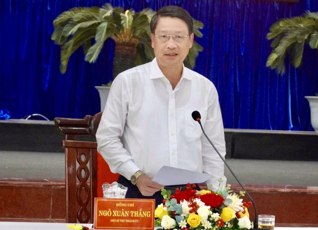 Hoi nghi giao ban cong tac xay dung Dang cum phia Nam thanh pho 2