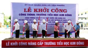 Khoi cong cong trinh chao mung bau cu