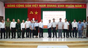 Lam viec voi Hung Son_2