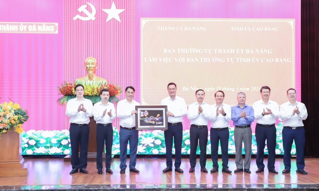 Lam viec voi doan Cao Bang 03 2026 3