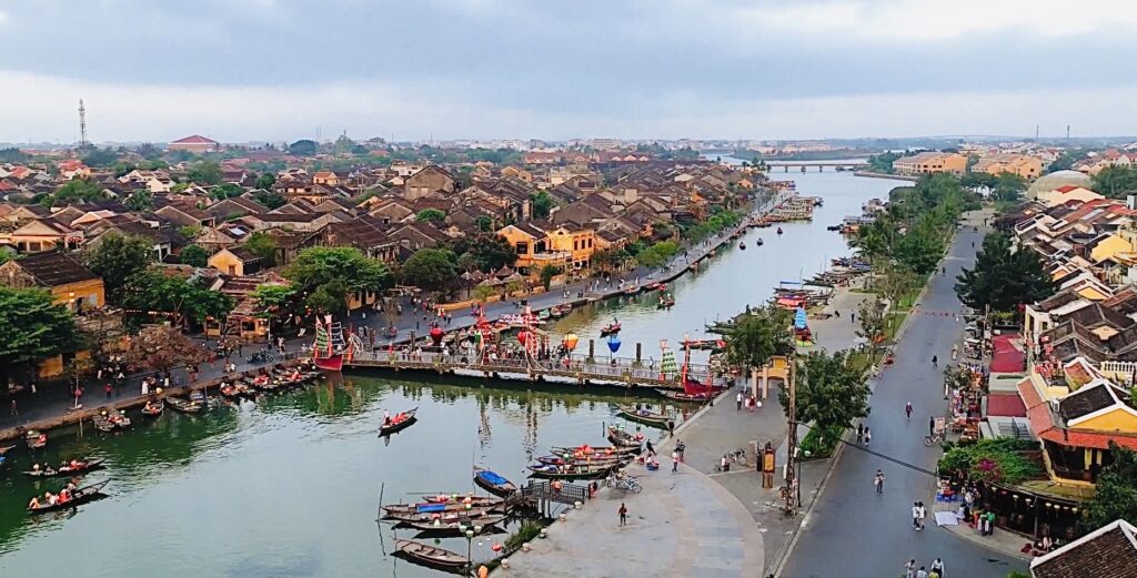 Thao go kho khan cho khach san tren dia ban Hoi An 2