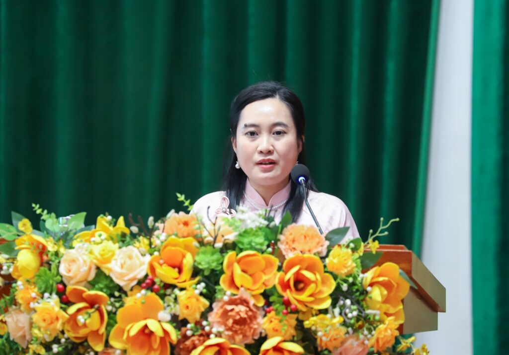 Tiep xuc DBQH don vi so 1 Hai Chau Hoa Cuong Thanh Khe An Khe 8