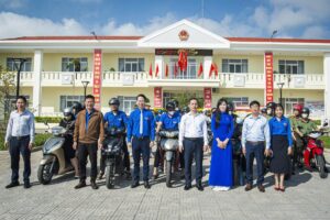 Tuoi tre xung kich tuyen truyen bau cu