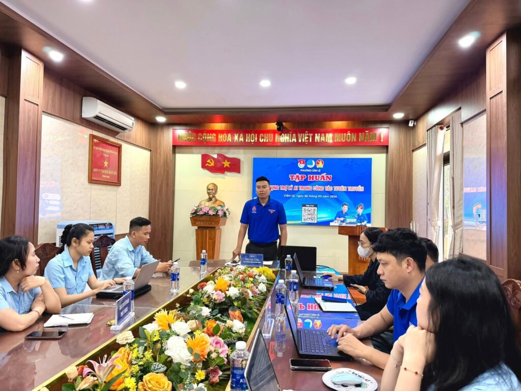 Ung dung AI vao tuyen truyen