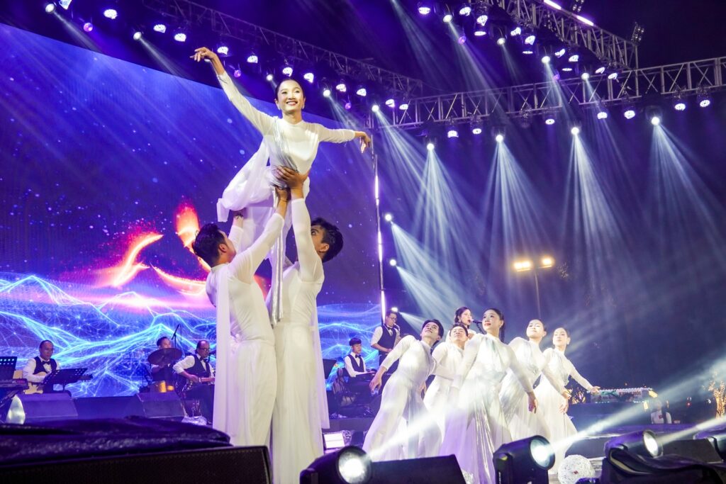 Van nghe Gui tron niem tin 1