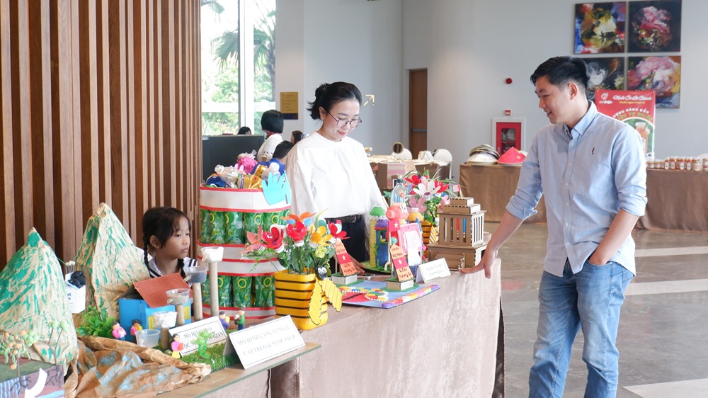 kinh te tuan hoan 4