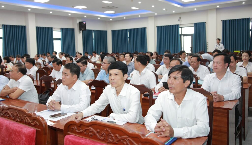 Boi duong ky nang cho can bo quan ly nhom 3 1 1776305176