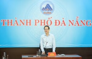 Doan giam sat 12 lam viec voi So Tai chinh, So Cong thuong
