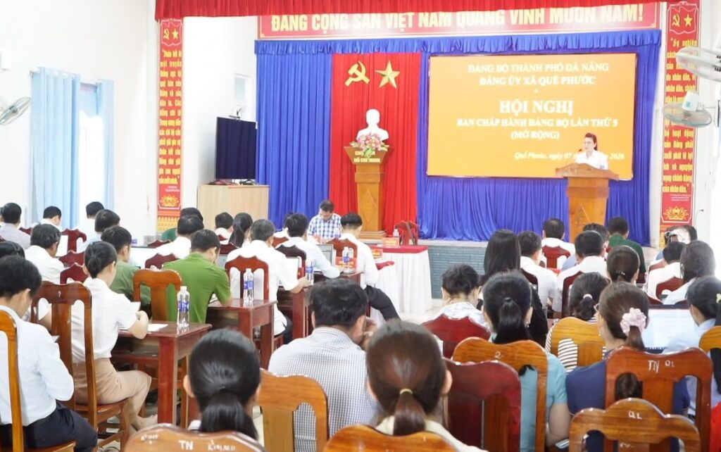 Hoi nghi BCH Dang bo xa lan 5 1 1775613176