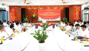 Lam viec dang uy 4 xa Hoa Khanh, Lien Chieu, Hai Van, Ba Na