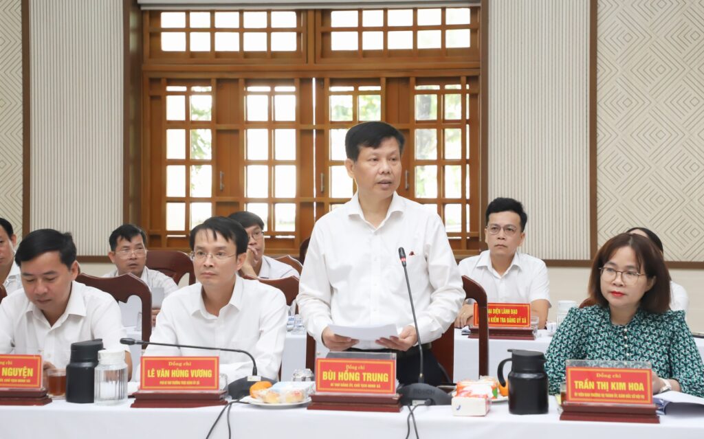 Lam viec tai xa Hoa Vang 4 2026 1 1776910492