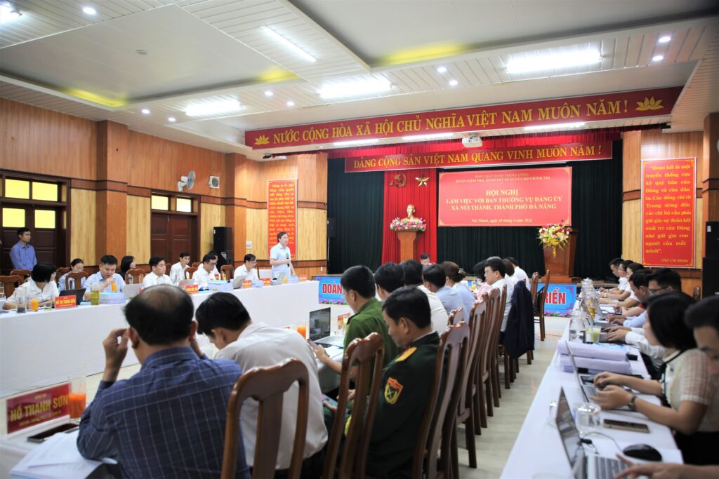 Lam viec voi Dang uy xa Nui Thanh 4 2026 1776736434