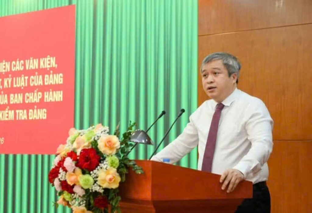 Tang cuong nang cao kha nang kiem tra giam sat ky luat Dang 1776909892