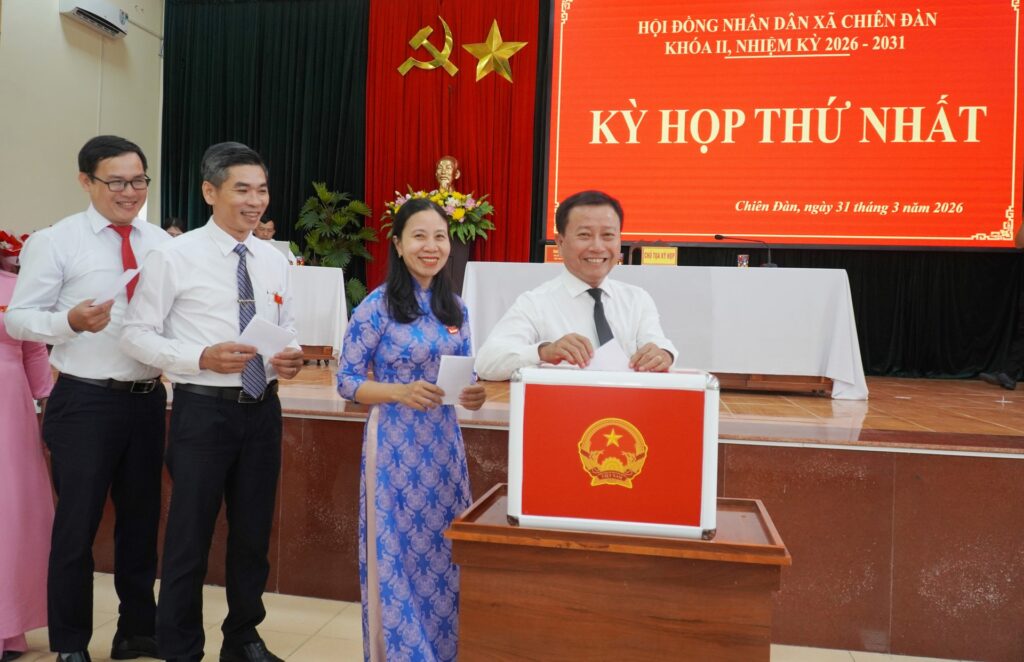 anh chien dan 2