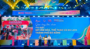 gian-hang-du-lich-da-nang-1-